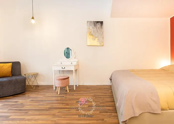 Duchessa Ravaschieri Bed And Breakfast Napoli